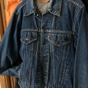 Mens Levi’s denim jacket